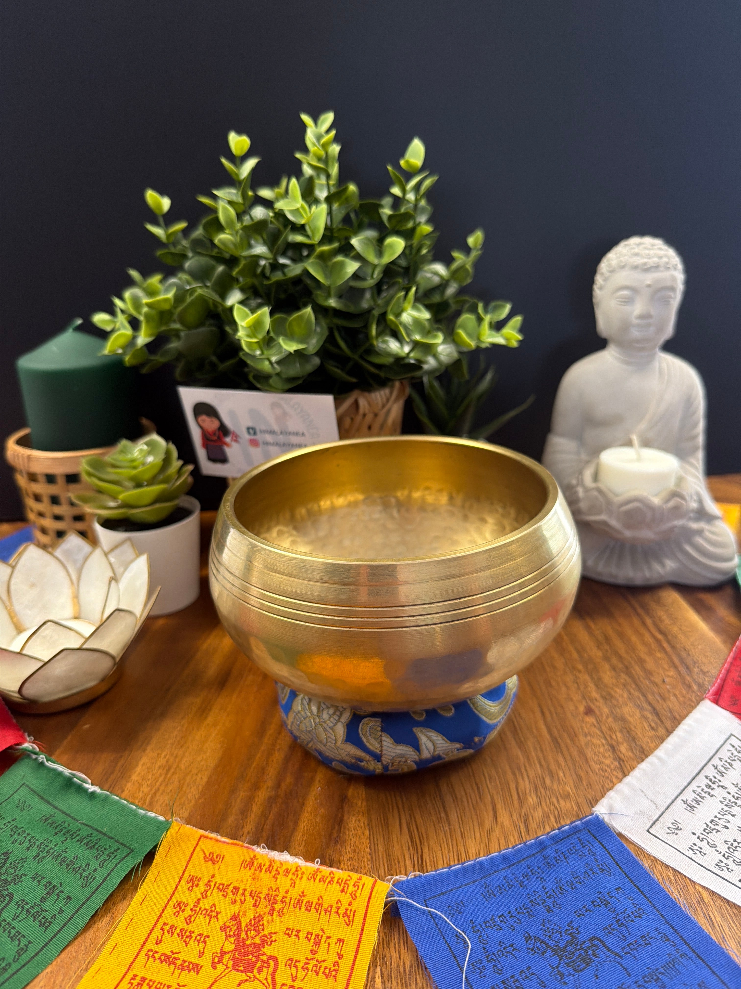 Bol chantant tibétain - SI 474 Hz - Chakra Troisième Oeil - 13,5 cm