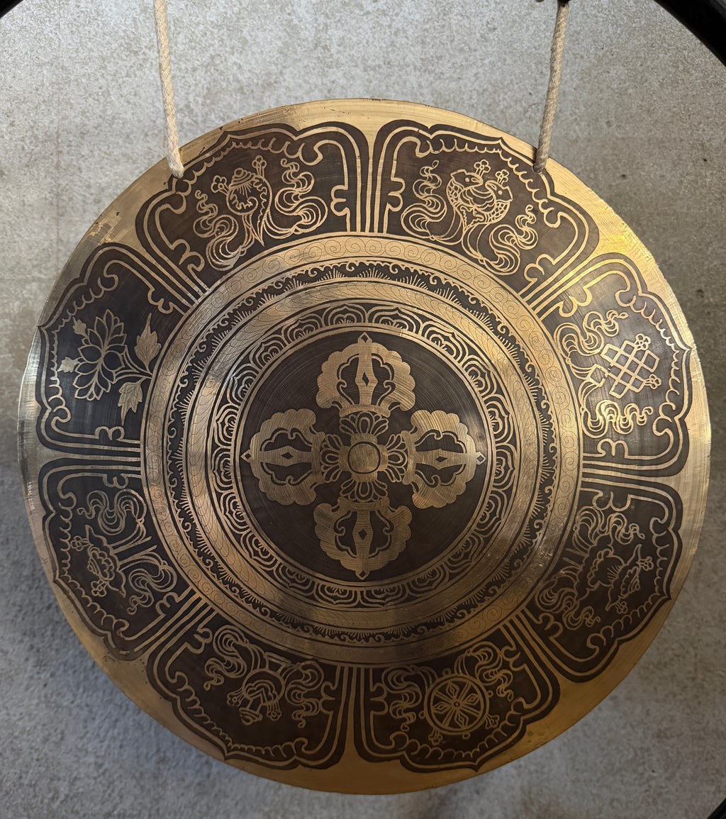 Gong Népalais 40 cm avec support et maillet